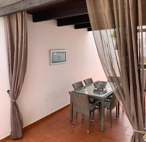 Poppy, Royal Park Village, 度假居