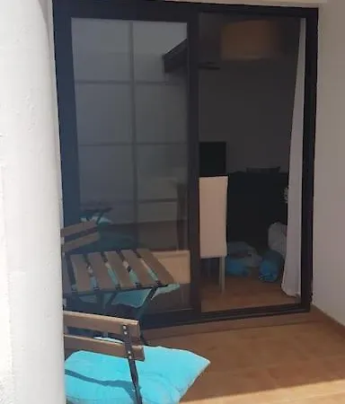 Poppy, Royal Park Village, 別荘